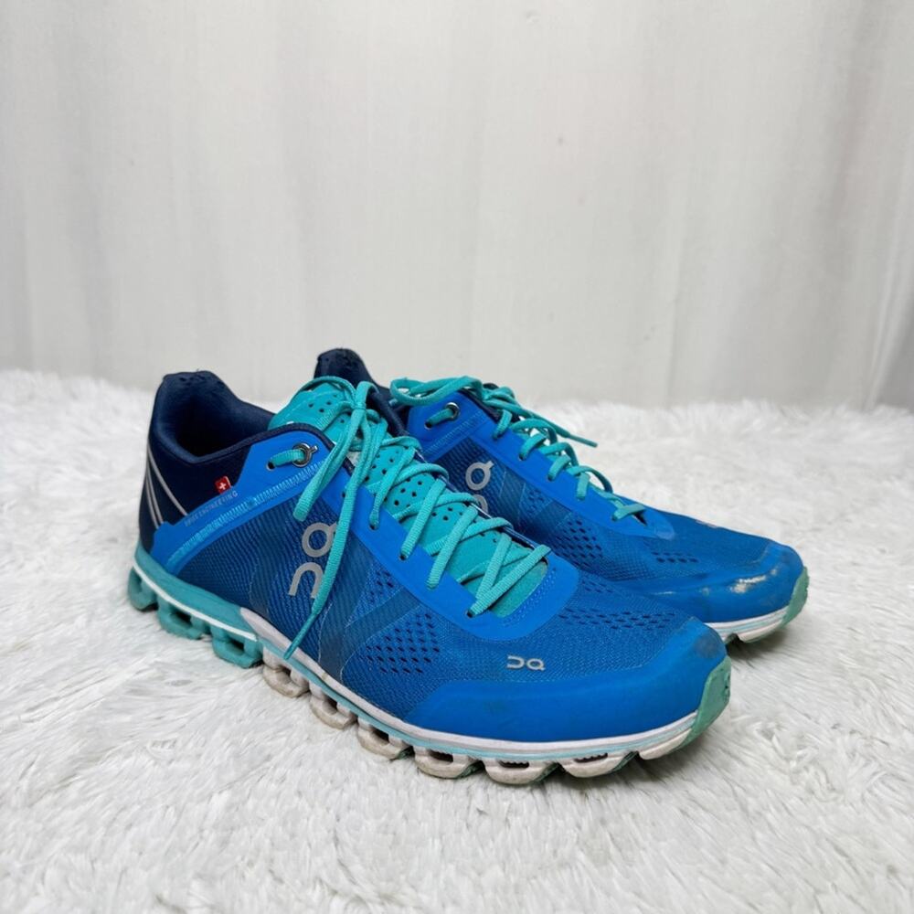 ON /Cloudflow malibu/curacao blue running sneaker shoes / 9.5